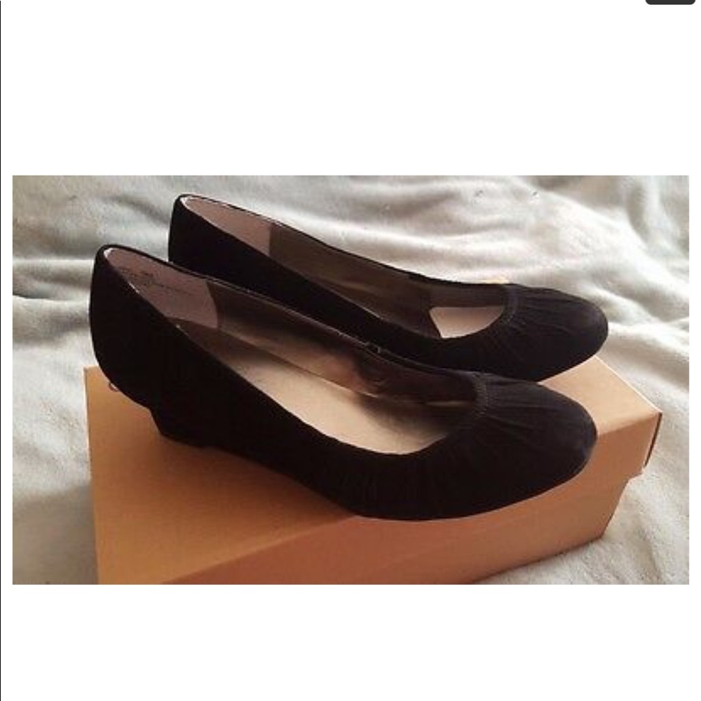 Me Too Suede Pump